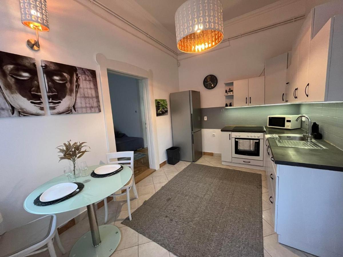 Szeged Apartman Esterno foto